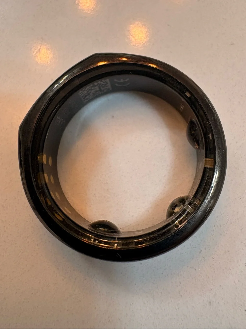 Oura Ring Gen 3 Heritage - Black Size 9 with two charger bases